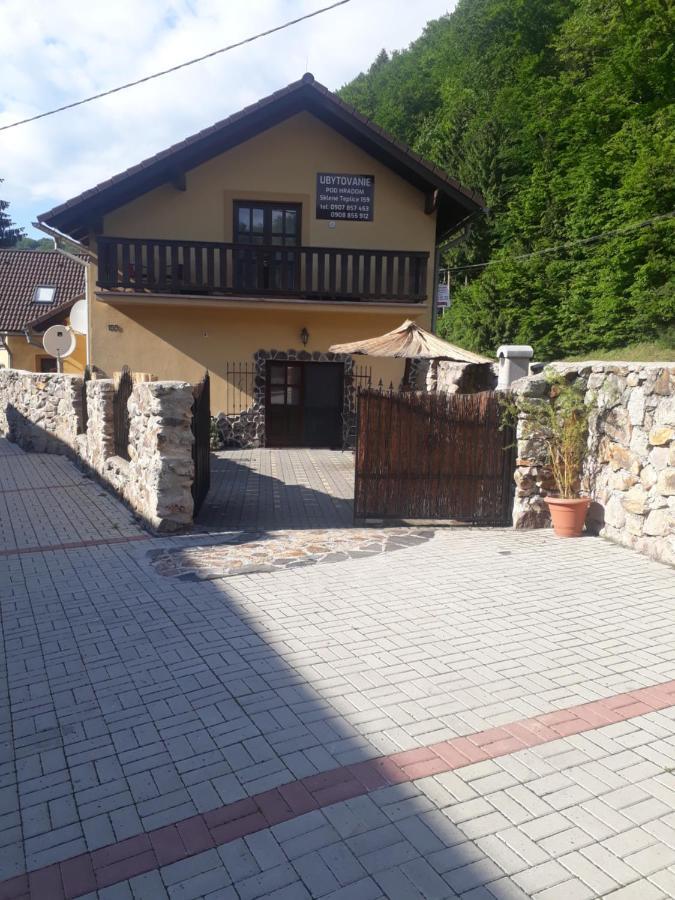 Ubytovanie Pod Hradom Sklene Teplice Bagian luar foto