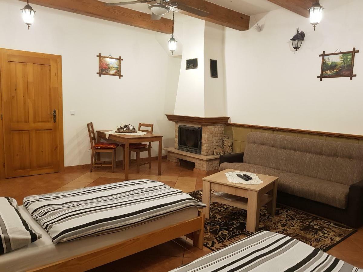 Ubytovanie Pod Hradom Sklene Teplice Bagian luar foto